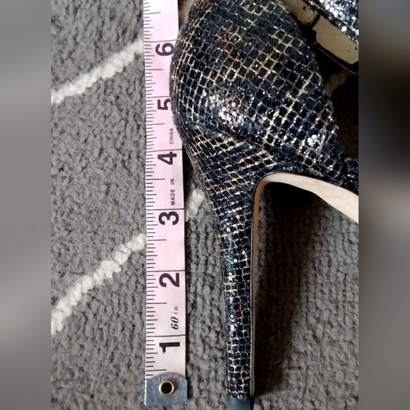 Michael Kors Animal Print Glitter Peep toe, Strappy Heels 👠 - Picture 9 of 12